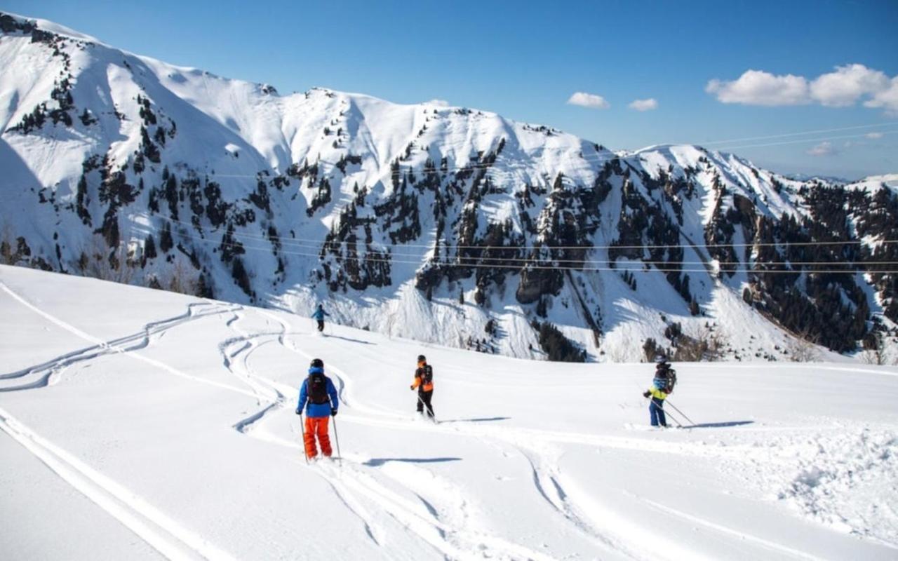 Modern 3 Bed Penthouse Apartment, Balcony & Garage, Close To Village & Ski Bus Samoëns Extérieur photo